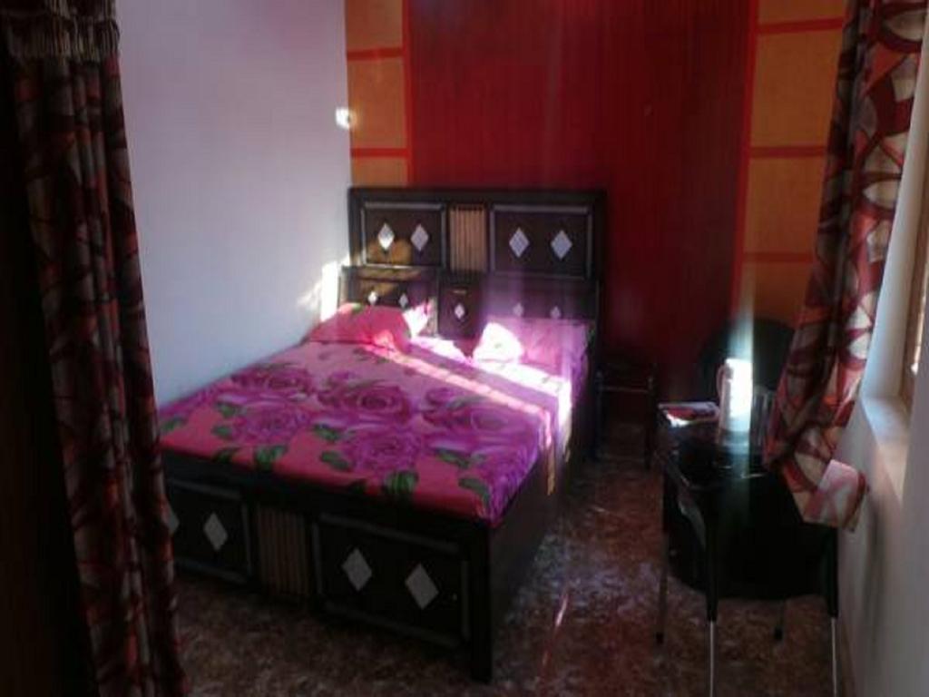 Hotel Jan Jan Tak เดห์ราดุน ภายนอก รูปภาพ